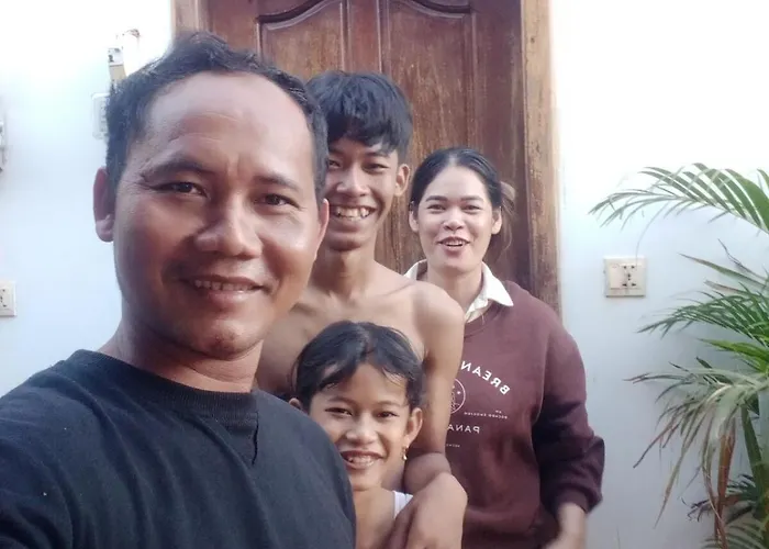 Homestay Salik & Karen *