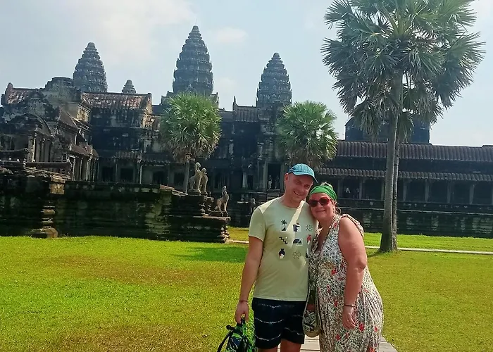 Salik & Karen Homestay *